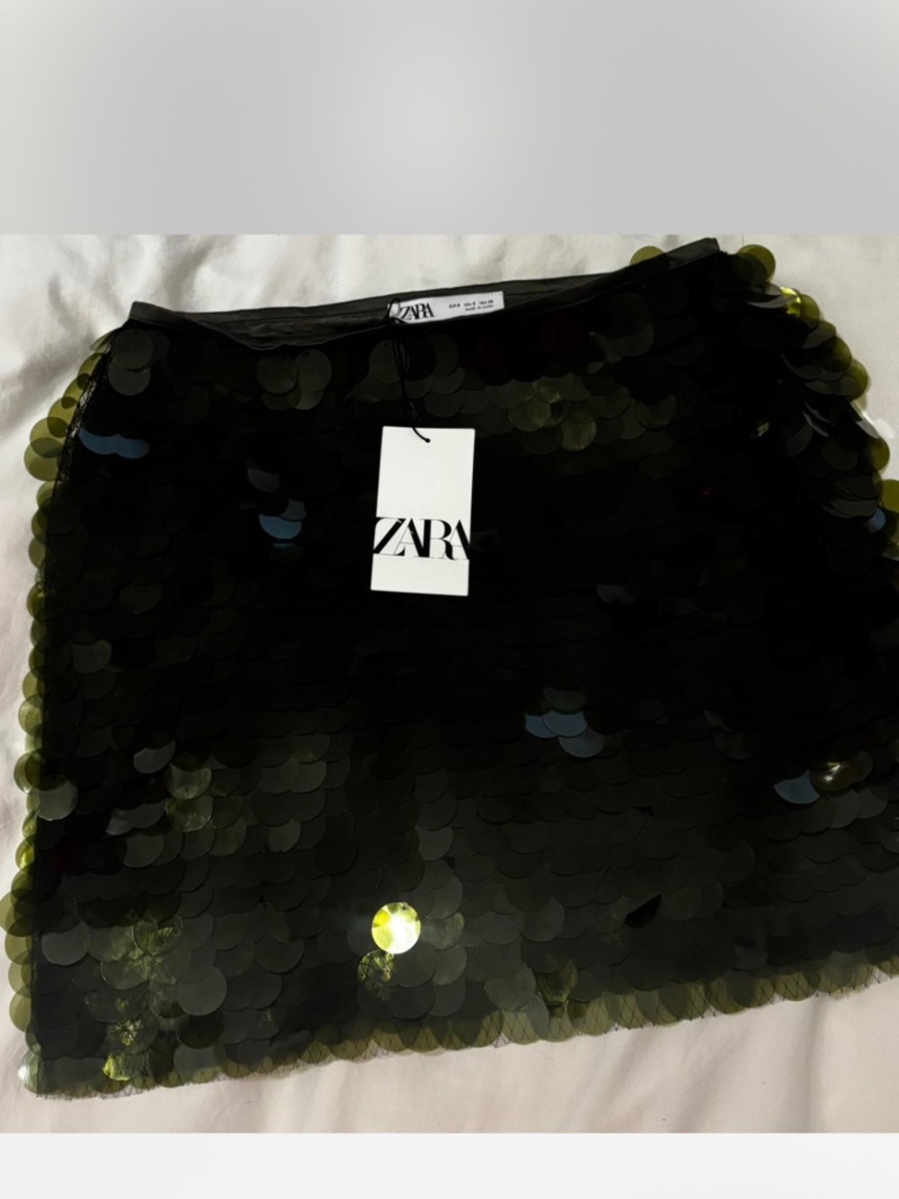 BNWT ZARA Olive Green Sequin Mini Skirt